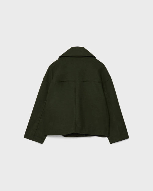 Elara Jacket for Refined Looks Across Transitional Seasons