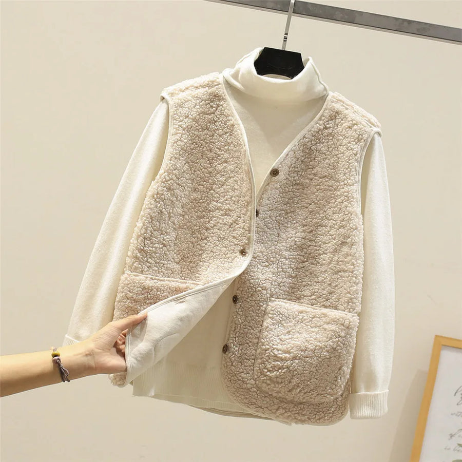 Women's Sleeveless Layered Vest for Autumn Winter