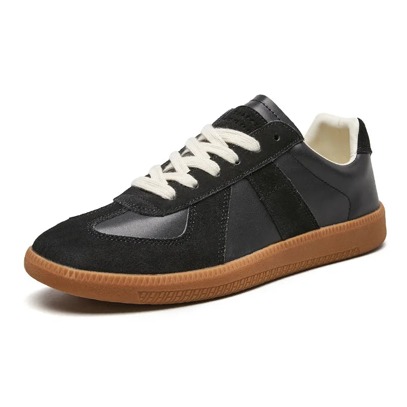 Men's Casual Sneakers with Timeless Style