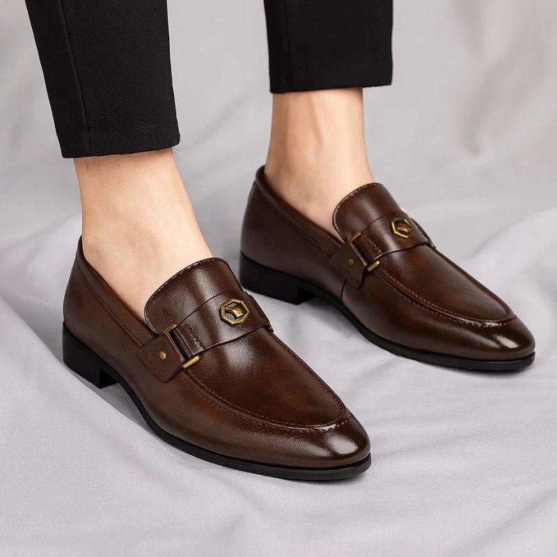 Men's Classic Buckle Loafers for Smart Everyday Wear
