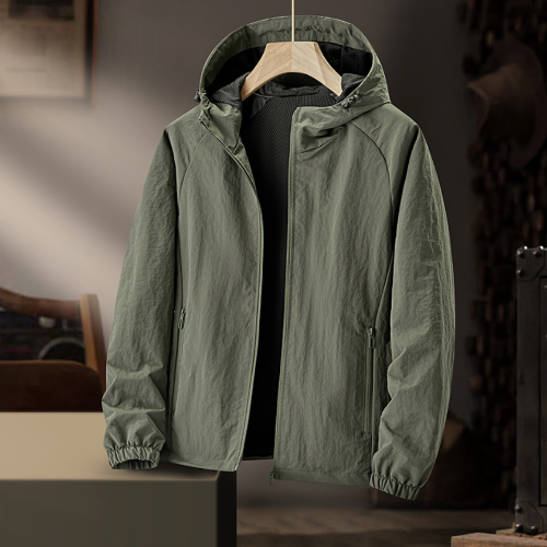 Men's Hooded Jacket for Spring and Autumn Wear