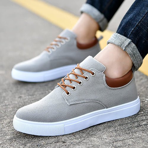 Men's Lace-Up Sneakers for Everyday Activities