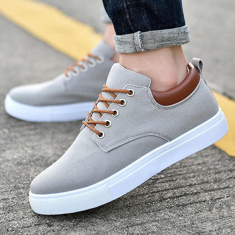 Men's Lace-Up Sneakers for Everyday Activities
