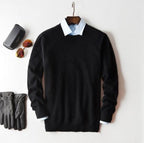 Men's Pullover Sweater for Refined Seasonal Wear