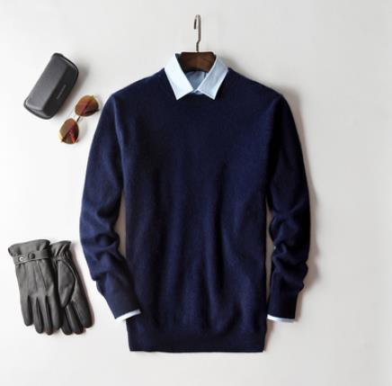Men's Pullover Sweater for Refined Seasonal Wear