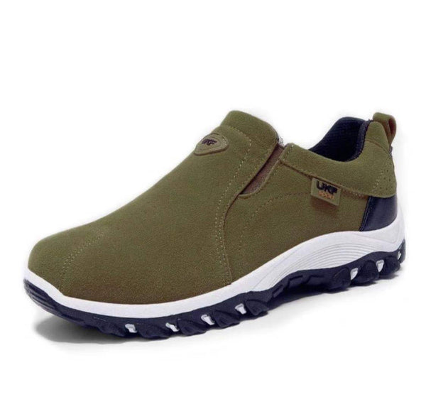 Men's Slip-On Sneakers for Everyday Outdoor Wear