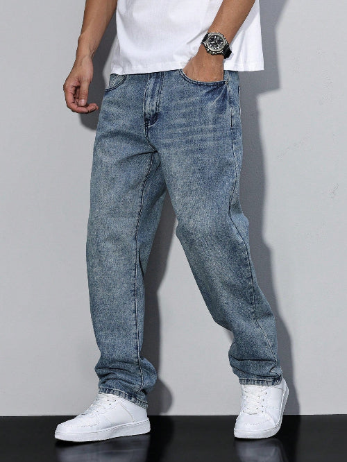 Men's Straight Leg Jeans for Everyday Wear