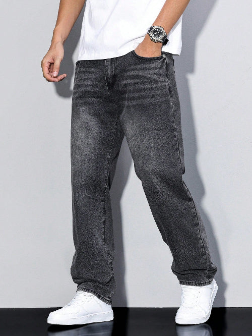 Men's Straight Leg Jeans for Everyday Wear