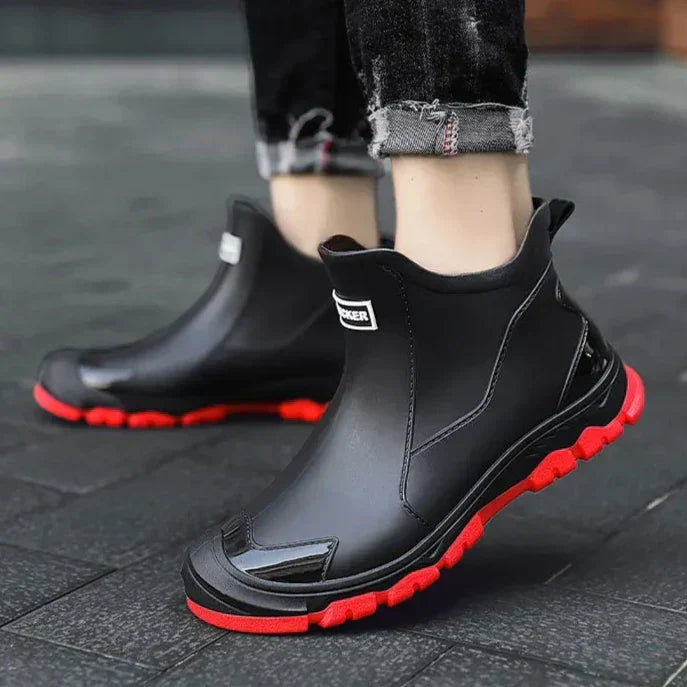 Men's Pull-On Rain Ankle Boots, Black red – pair on foot