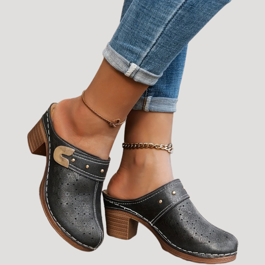 Women's Clog Shoes for Autumn Seasonal Outdoor Outings