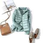 Women's Hooded Puffer Jacket for Autumn Winter Wear