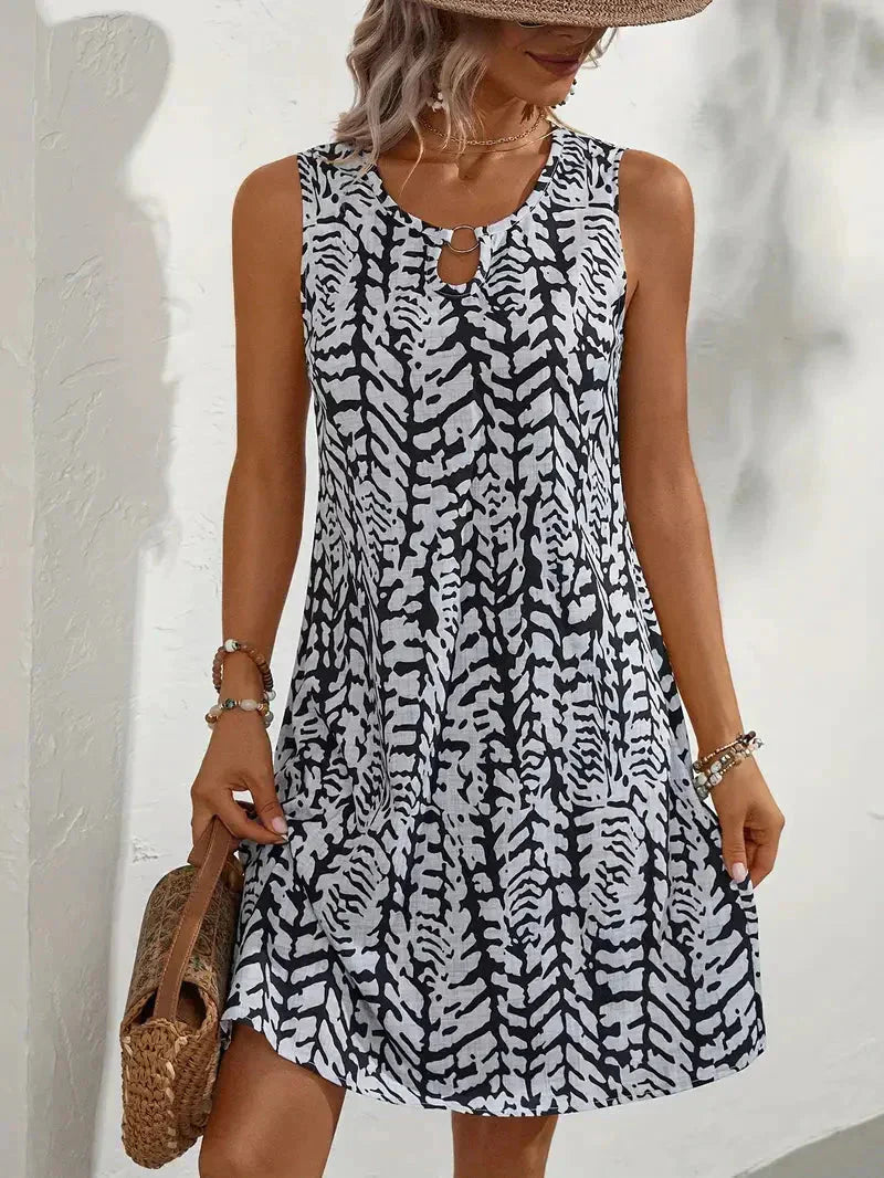 Women's Summer Dress with Pattern for Leisure
