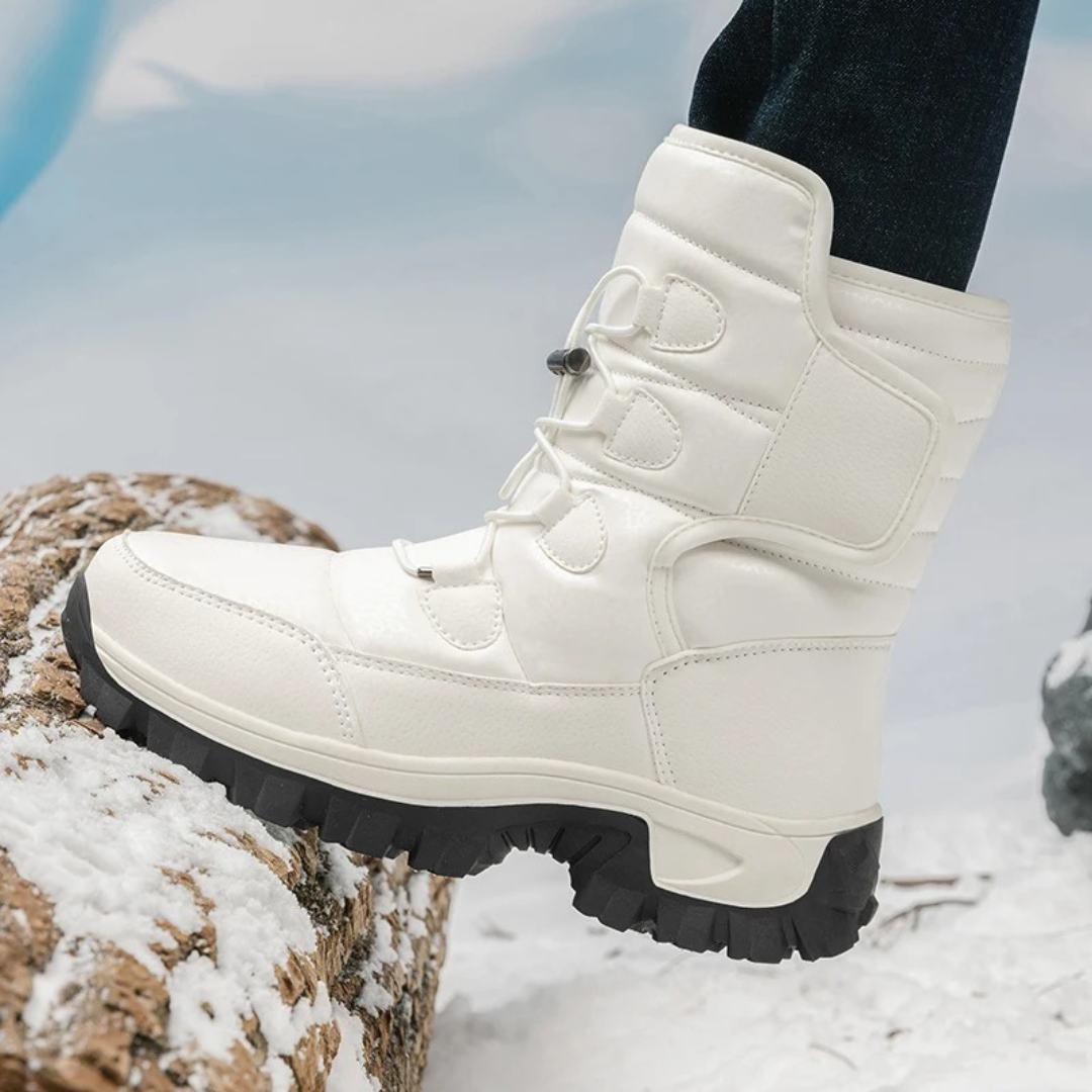 Women's Lace-Up Snow Boots, Cream white – snow view