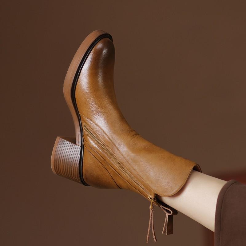Women's Leather Look Ankle Boots with Block Heel, Brown – close-up