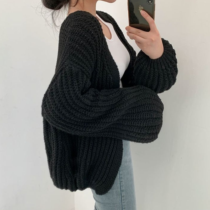 Women's Chunky Knit Open Front Cardigan in Black