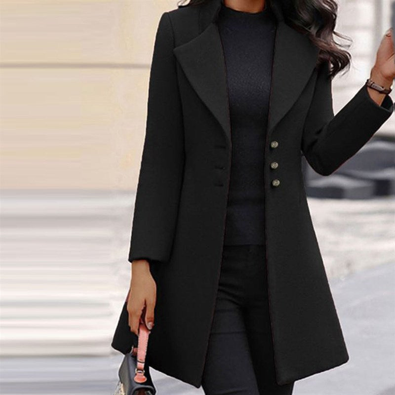 Women's Long Lapel Collar Coat for Elegant Winter Days