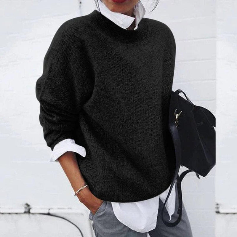 Women's Loose Fit Crew Neck Sweater in Black