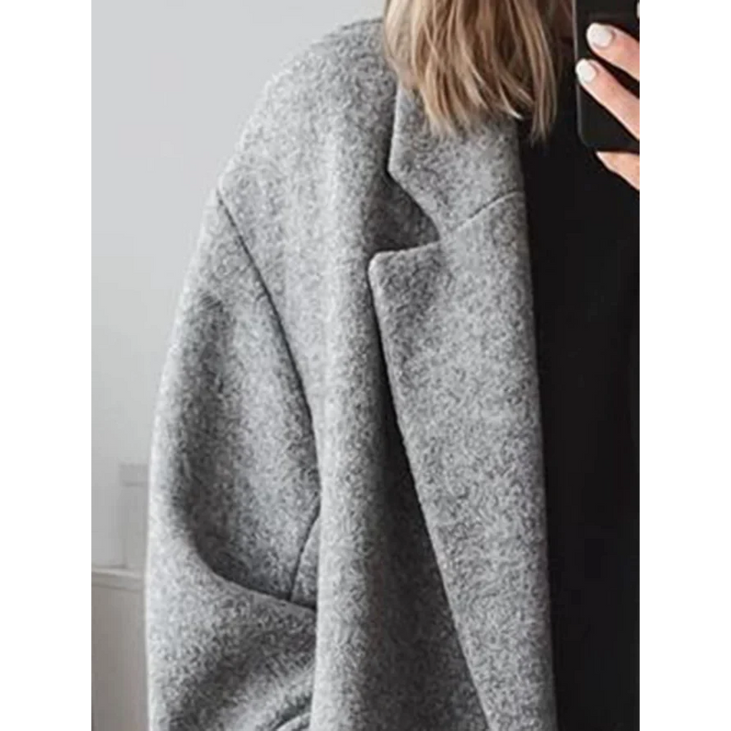 Women's Oversized Long Coat with Wide Lapels – alternate view 3
