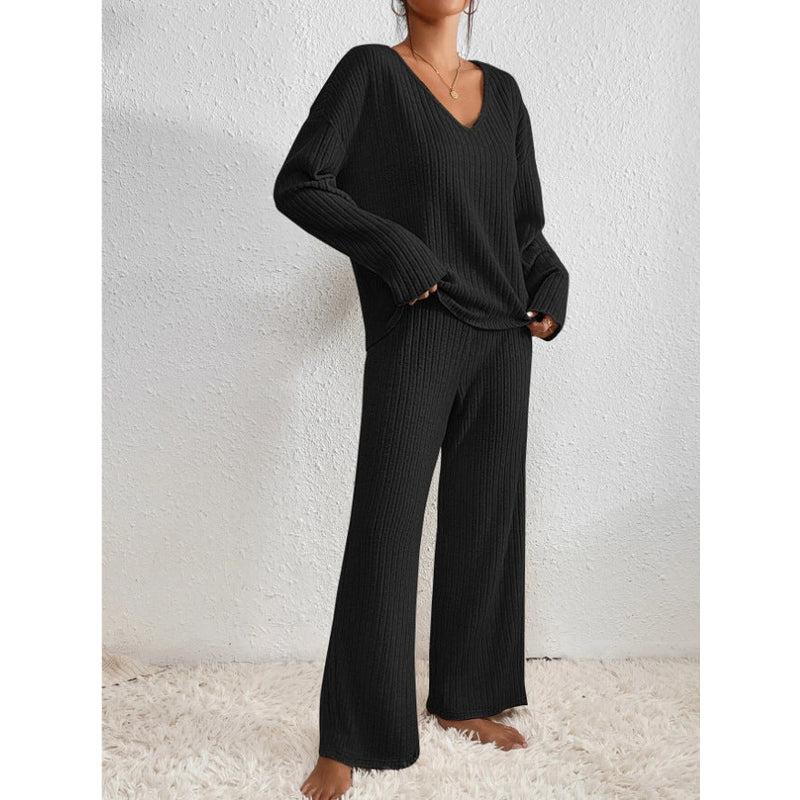Women's Ribbed V Neck Two-Piece Lounge Set in Black